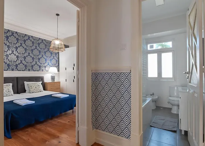 Guinea 19 By Interhome Lisbon