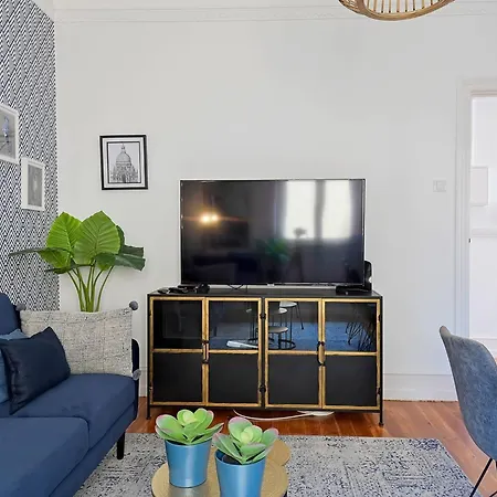 Guinea 19 By Interhome *