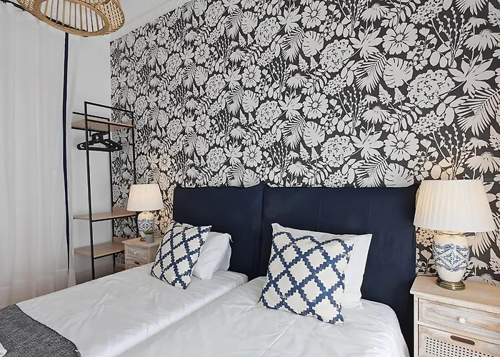 Guinea 19 By Interhome * Lisboa